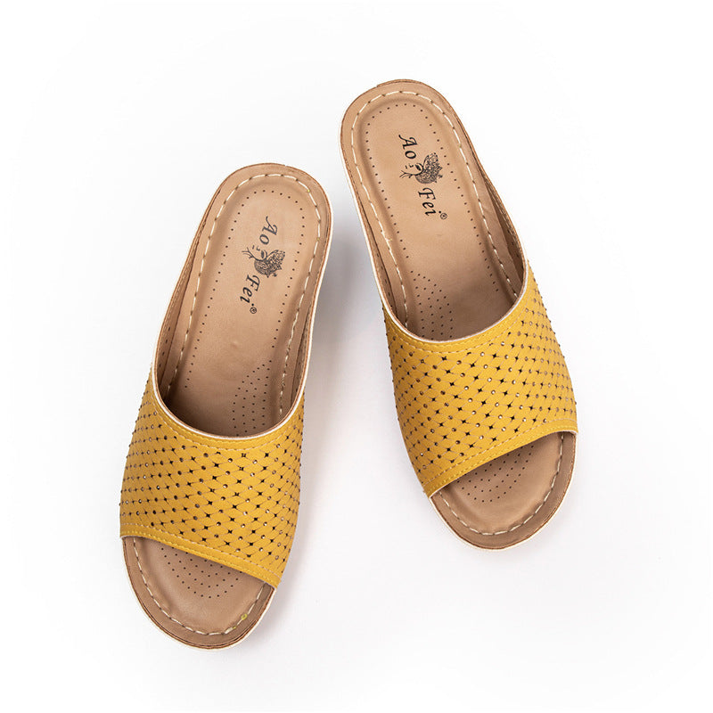 Salem-G Women’s Comfort Wedge Sandals